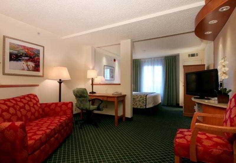 Fairfield Inn And Suites By Marriott Houston The Woodlands Rum bild